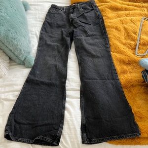 Levi 70s high flare size 27